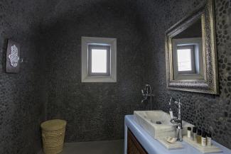 Superior Suite with Hot Tub and Caldera View