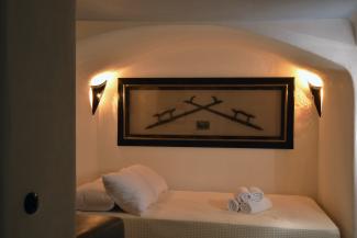 Deluxe Suite with Indoor Plunge Pool and Caldera View